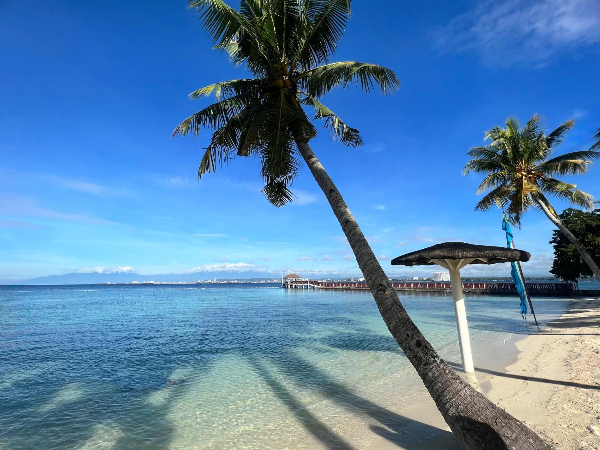 Crusoe Cabins Costa Azalea Samal Extérieur photo